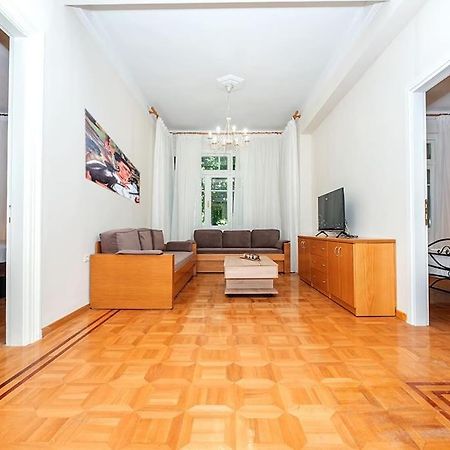 Roman Forum Apartment 테살로니키 외부 사진